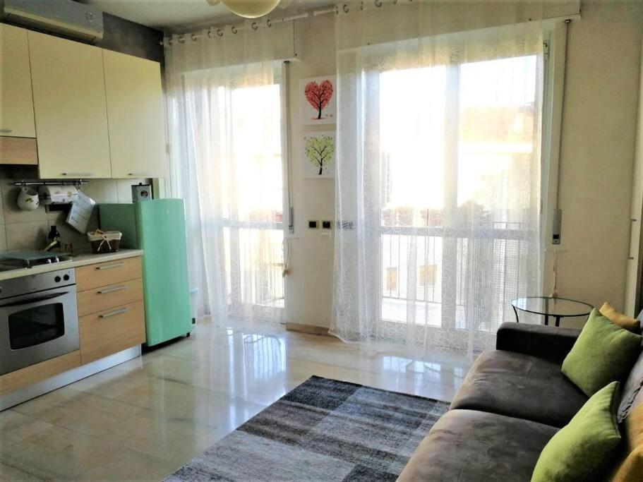 Gef House - Studio Apartment Bande Nere Milán Exteriér fotografie